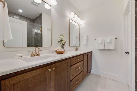 Bath - 203 Moss Haven Pl, Allen, TX 75013 photo 13 of 14