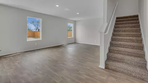 Living - 504 Wild Goose Dr, Luling, TX 78648 photo 1 of 5