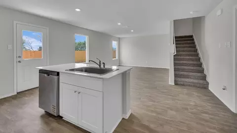 Other - 504 Wild Goose Dr, Luling, TX 78648 photo 1 of 11