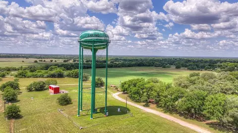 View/Area - 504 Wild Goose Dr, Luling, TX 78648 photo 7 of 11