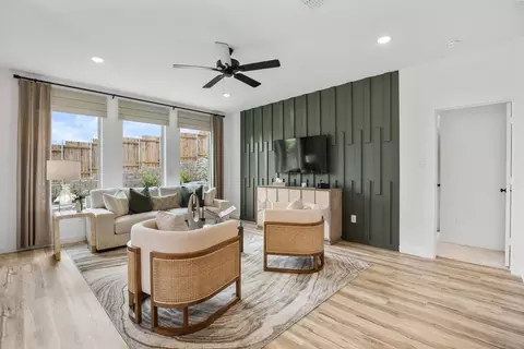 Living - 709 Rustic Ridge Dr, Lavon, TX 75166 photo 2 of 4