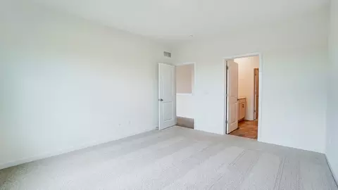 Bedroom - 1797 Jacko Ln, Circleville, OH 43113 photo 2 of 18