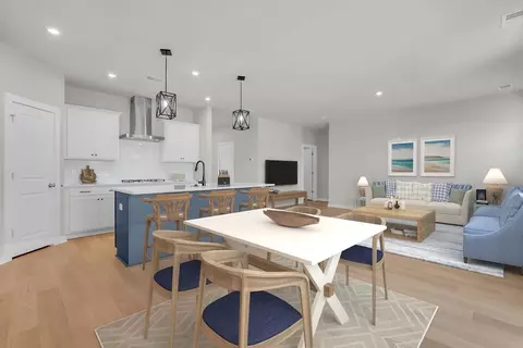 Dining - 3820 Alligator Rd, Florence, SC 29501 photo 2 of 5