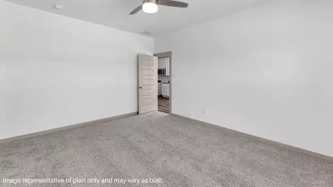 Bedroom - 13 Robin Ct, Angleton, TX 77515 photo 1 of 7