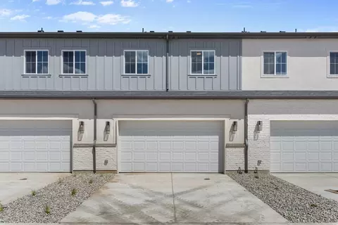 Exterior - 6648 N Monument Peak, Eagle Mountain, UT 84005 photo 4 of 8
