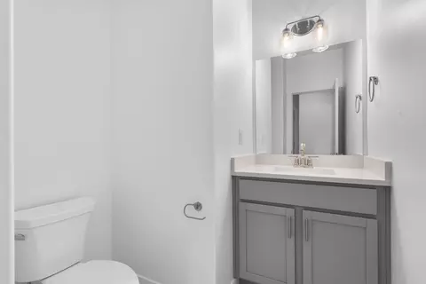 Bath - 6648 N Monument Peak, Eagle Mountain, UT 84005 photo 1 of 6