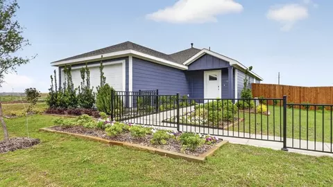 3012 Carrington Hill Dr, Sherman, TX 75092