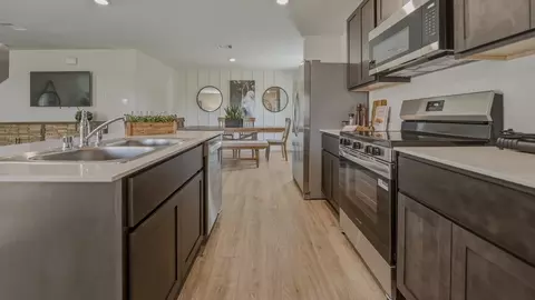 Kitchen - 1915 Glory Dr, Bonham, TX 75418 photo 3 of 3