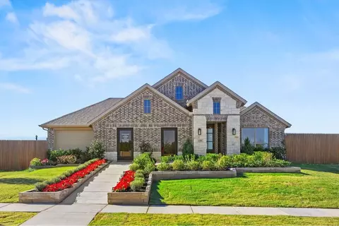 2200 Shamrock Ln, Weatherford, TX 76085