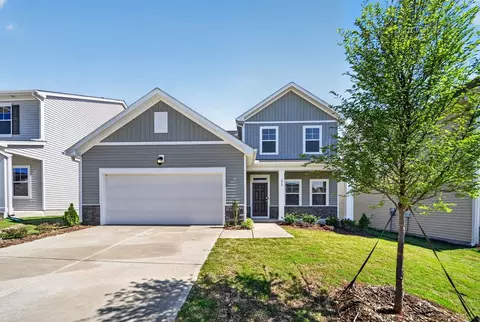 652 Morning Light Dr, Angier, NC 27501