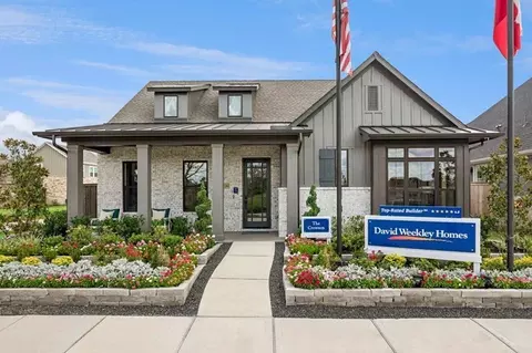 12123 Canal View Blvd, Mont Belvieu, TX 77523