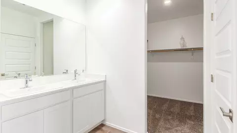 Bath - 12230 E Rose Frances Dr, Vail, AZ 85641 photo 2 of 6