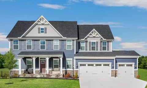 2146 Nathanial Green Dr, Beavercreek, OH 45434