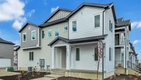 6867 S Mount Berry Rd, West Jordan, UT 84081