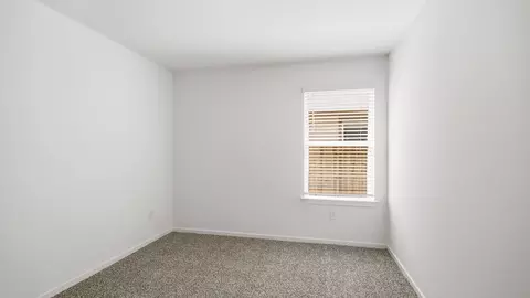 Bedroom - 20306 Stroker Pass Rd, Crosby, TX 77532 photo 3 of 10