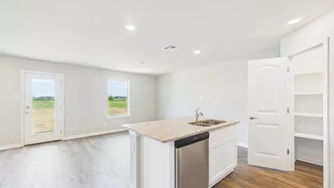 Living - 119 Cane Run Ct, Duson, LA 70529 photo 5 of 6