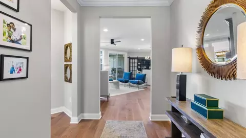 Entry Way - 4424 Franklin Rd, Murfreesboro, TN 37128 photo 1 of 2