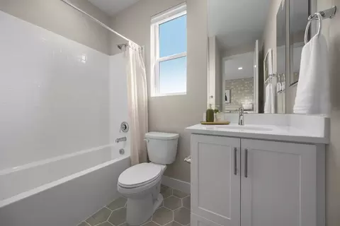 Bath - 181 Saturn, Irvine, CA 92618 photo 2 of 2