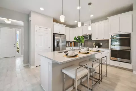 Kitchen - 2225 Anderson Snow Rd, Spring Hill, FL 34609 photo 1 of 2