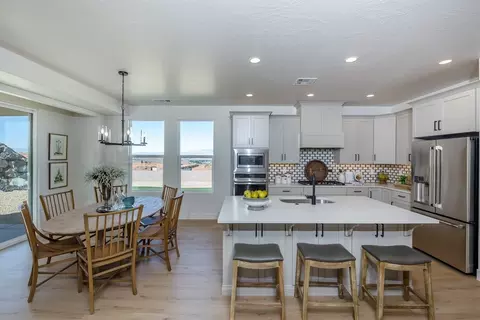 Kitchen - 1356 N Rustico Dr, Washington, UT 84780 photo 1 of 3