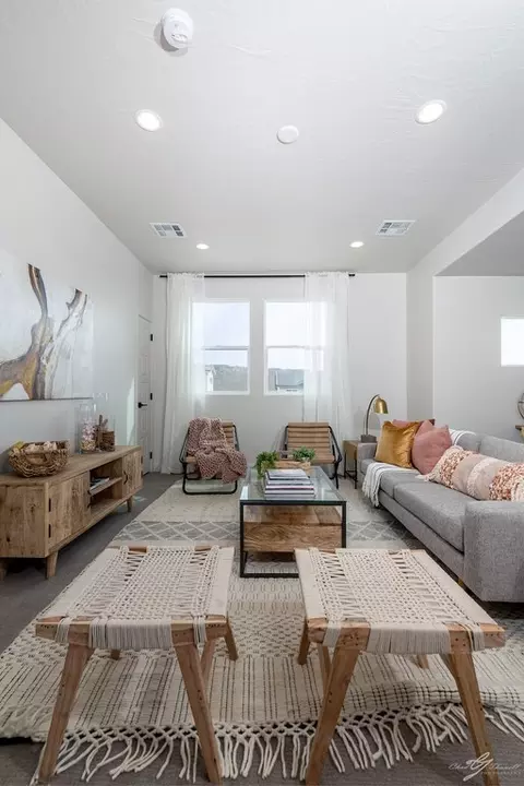 Living - 1356 N Rustico Dr, Washington, UT 84780 photo 5 of 5