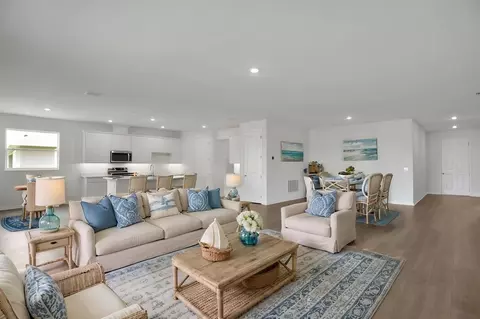Living - 7418 Sea Manatee St, Parrish, FL 34219 photo 1 of 9