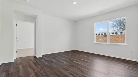 Living - 910 Comice Pear Way, Willow Spring, NC 27592 photo 4 of 6