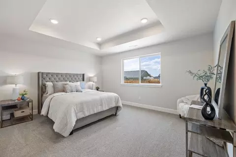 Bedroom - 61797 SE Camellia St, Bend, OR 97702 photo 5 of 9