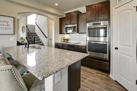 Kitchen - 8190 Lemon Grass Rd, Peyton, CO 80831 photo 4 of 4