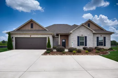 Exterior - Hickory Cove Way, Gurley, AL 35748 photo 3 of 3