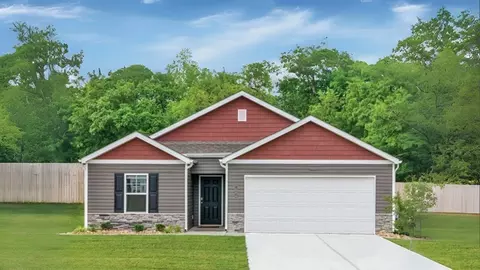 Exterior - 1002 Persimmon Holw, Greeneville, TN 37745 photo 4 of 6