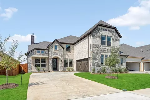 1213 Summer Grove Dr, Midlothian, TX 76065