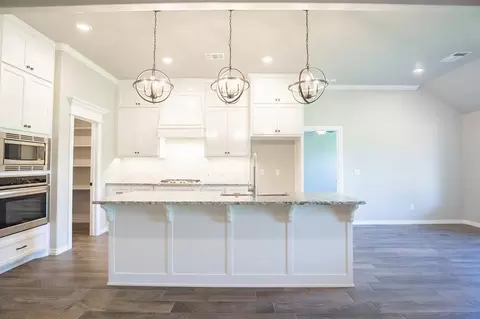 Other - 932 Hydrangea Way, Edmond, OK 73034 photo 1 of 15