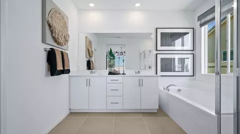 Bath - 39283 Montoro Way, Indio, CA 92203 photo 1 of 6