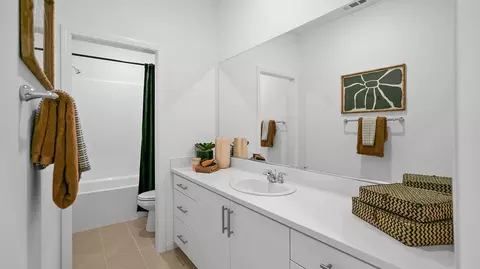 Bath - 39283 Montoro Way, Indio, CA 92203 photo 4 of 6