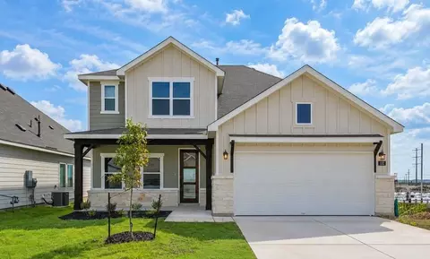 132 Yale St, Seguin, TX 78155