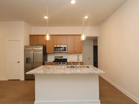 Kitchen - 628 Falling Cave Dr, Willis, TX 77378 photo 6 of 7