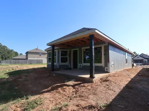 Exterior - 628 Falling Cave Dr, Willis, TX 77378 photo 3 of 35