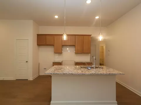 Kitchen - 628 Falling Cave Dr, Willis, TX 77378 photo 4 of 7