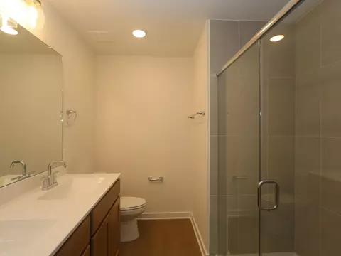 Bath - 628 Falling Cave Dr, Willis, TX 77378 photo 14 of 27