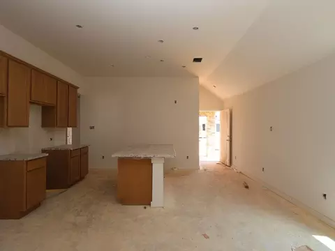 Living - 628 Falling Cave Dr, Willis, TX 77378 photo 16 of 30