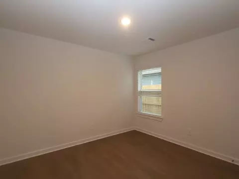 Bedroom - 628 Falling Cave Dr, Willis, TX 77378 photo 17 of 24