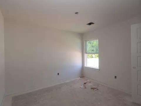 Bedroom - 628 Falling Cave Dr, Willis, TX 77378 photo 7 of 24