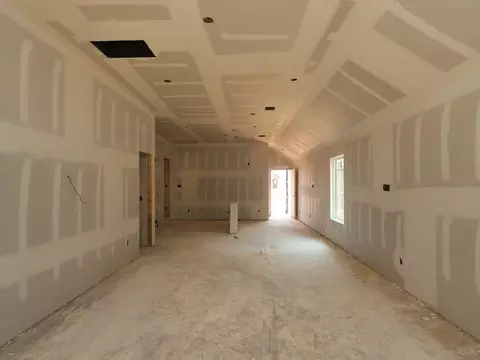 Entry Way - 628 Falling Cave Dr, Willis, TX 77378 photo 5 of 10
