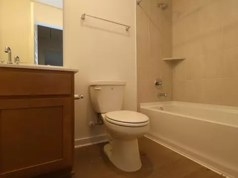 Bath - 628 Falling Cave Dr, Willis, TX 77378 photo 20 of 27