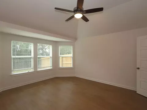 Bedroom - 628 Falling Cave Dr, Willis, TX 77378 photo 15 of 24