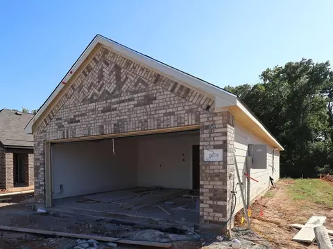 Exterior - 628 Falling Cave Dr, Willis, TX 77378 photo 10 of 35