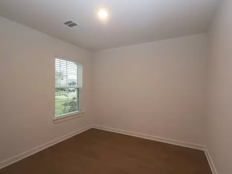 Bedroom - 628 Falling Cave Dr, Willis, TX 77378 photo 18 of 24
