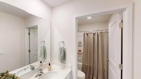 Bath - 3013 Ryelands Pl, Lancaster, SC 29720 photo 5 of 11