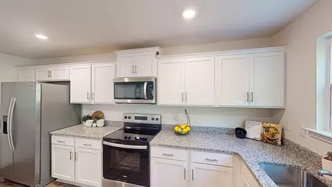 Kitchen - 3013 Ryelands Pl, Lancaster, SC 29720 photo 1 of 8